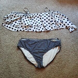 TWO Piece Ruffle Top Bikini